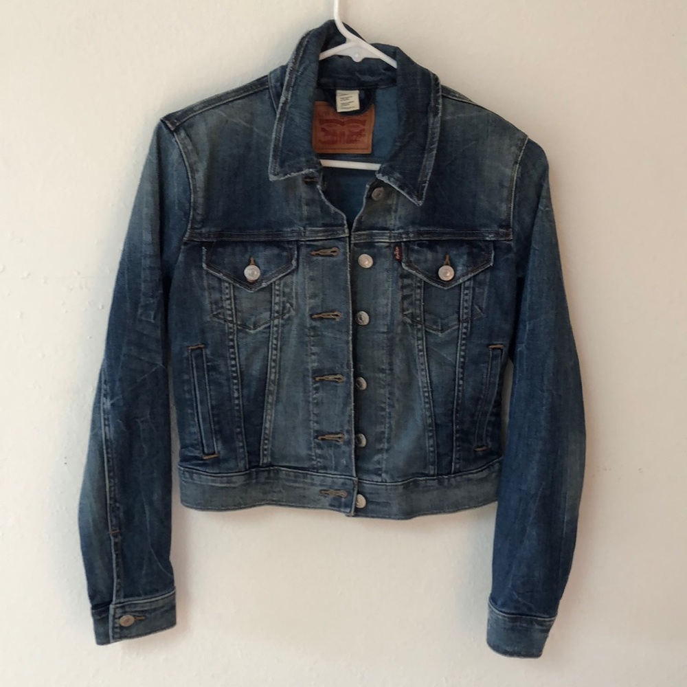 Levi’s size XS stretch denim jacket- worn 1x
